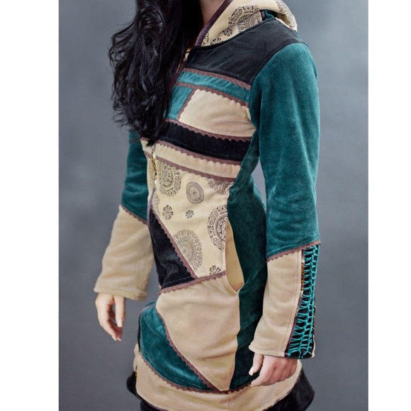 RARE: Collection Royal Velvet Patchwork Winter Coat (XL = M) - Picture 14 of 15